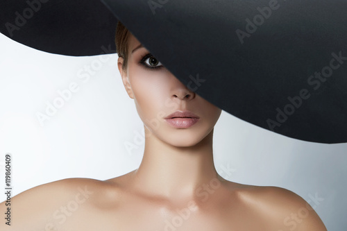 beautiful woman in big hat
