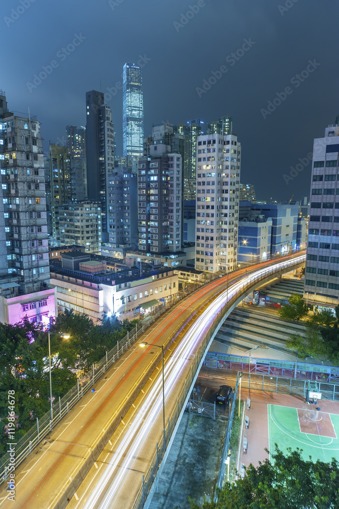 Fototapeta premium Busy traffic in Hong Kong city at night