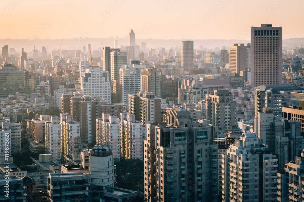 View of buildings in Taipei at sunset from Elephant Mountain, in