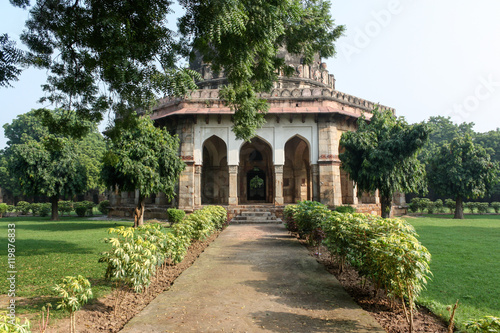 Sikander Lodi's Tomb, Lodhi Gardens is a city park situated in New Delhi, India. It has architectural works of the 15th century by Lodhis dynasty 
