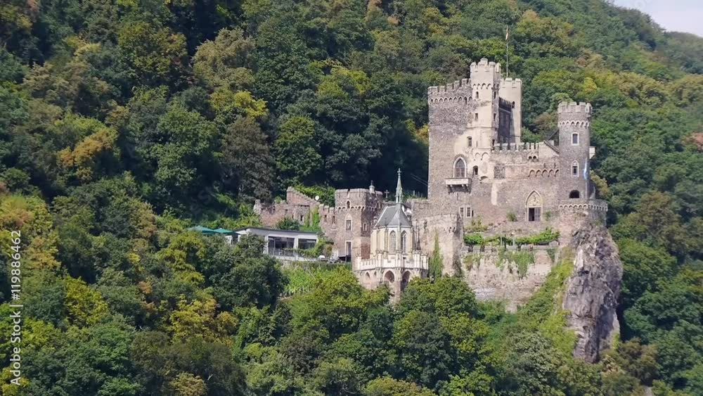 Burg Rheinstein am Rhein