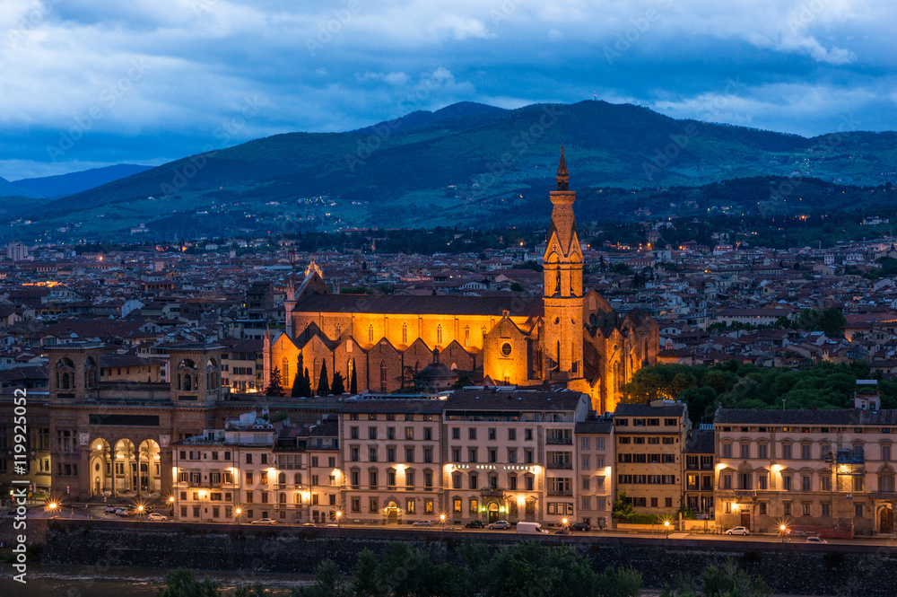 Obraz premium Basilica of Santa Croce in night illumination