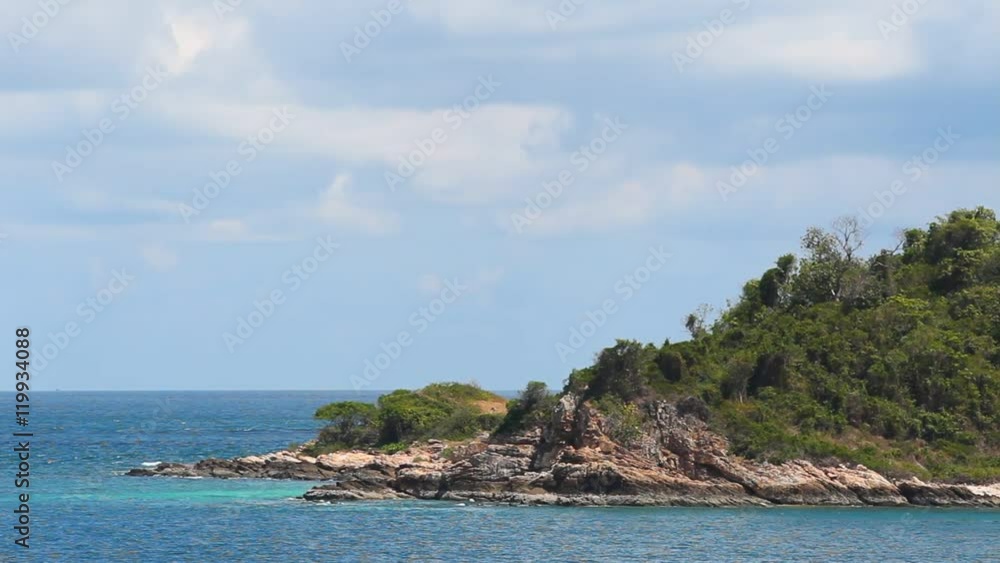close up scene of beautiful deserted island in the tropical sea at summer time, high definition, Full HD, 1920x1080 close up scene of beautiful deserted island in the tropical sea at summer time, high definition, Full HD, 1920x1080