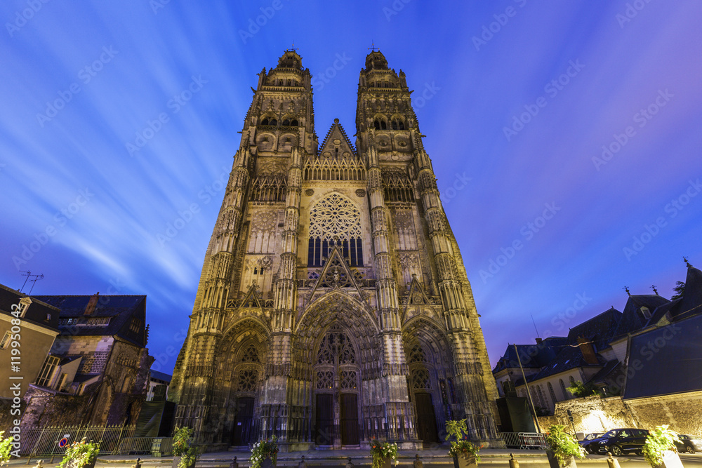 Fototapeta premium Tours Cathedral