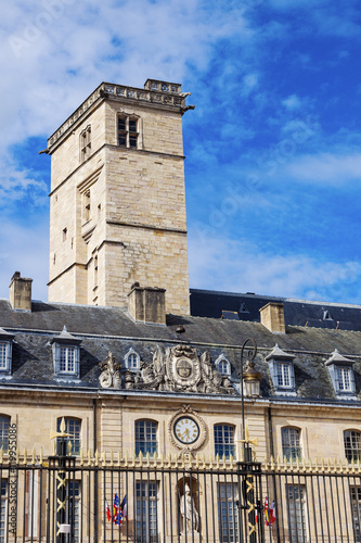 Fototapeta Naklejka Na Ścianę i Meble -  Dijon City Hall on Liberation Square