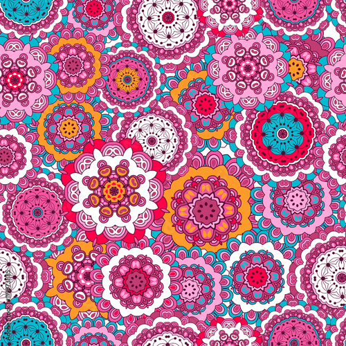 Seamless pattern with doodles elements  very detailed. decorated  mandala. multicolored flowers