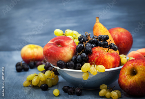Fototapeta Naklejka Na Ścianę i Meble -  Fresh ripe autumnal fruits