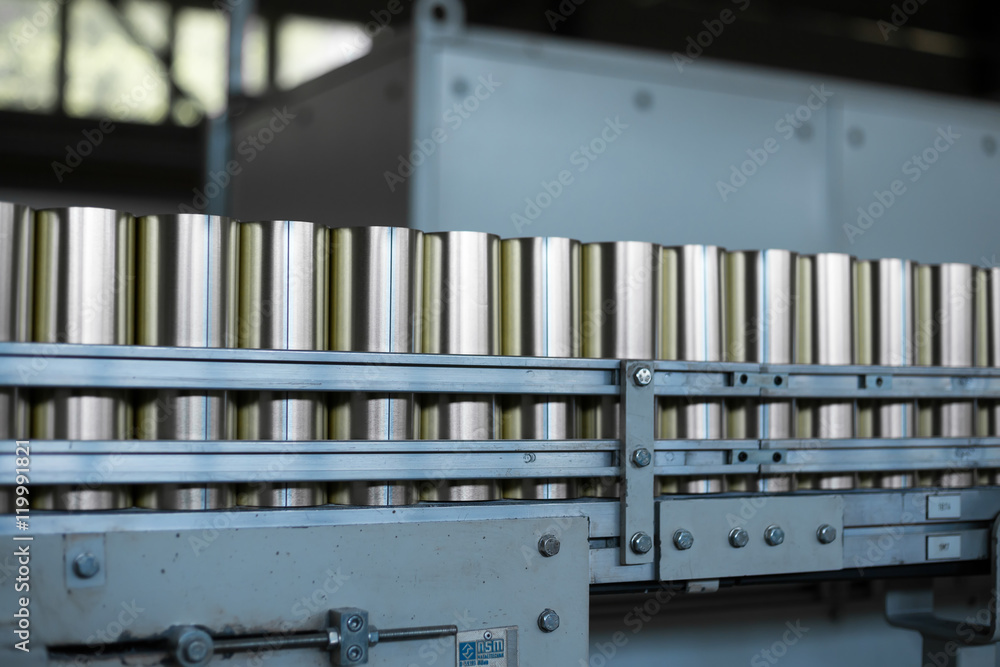Obraz conveyor for the production of cans, shop for the production of cans, cannery fototapeta, plakat
