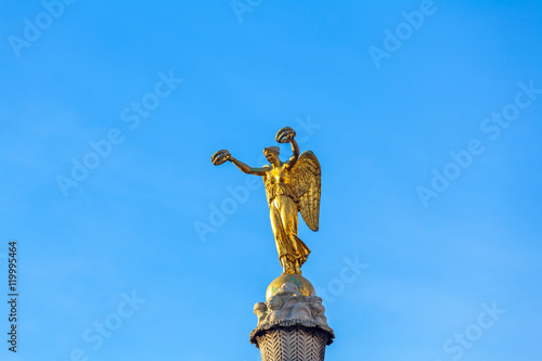 Statue of Victory atop the Fontaine вг Palmier (1806-1808), Pa