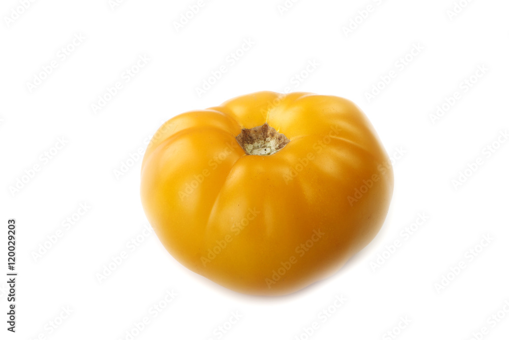 Obraz premium yellow tomato isolated