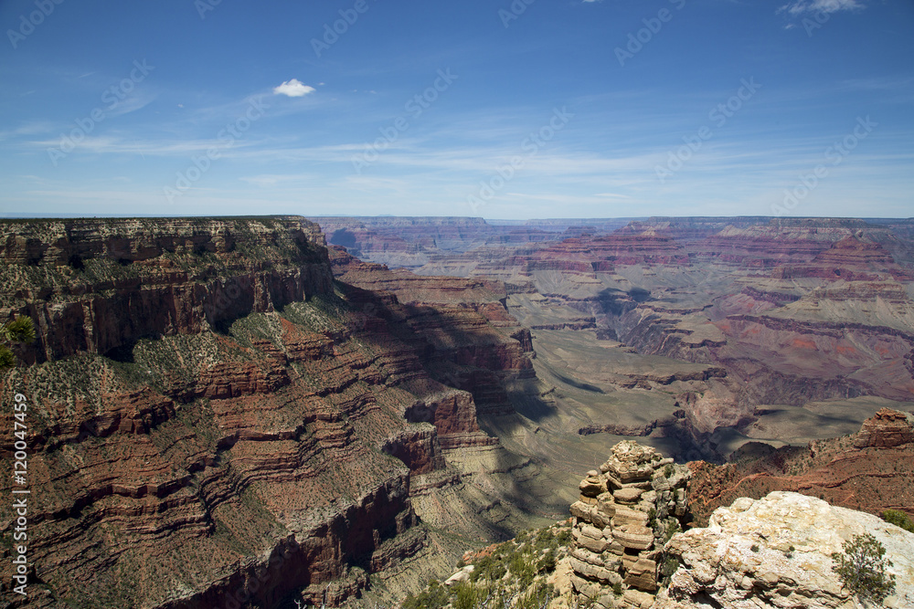 View of the Grand Canyon National Park from the South Rim