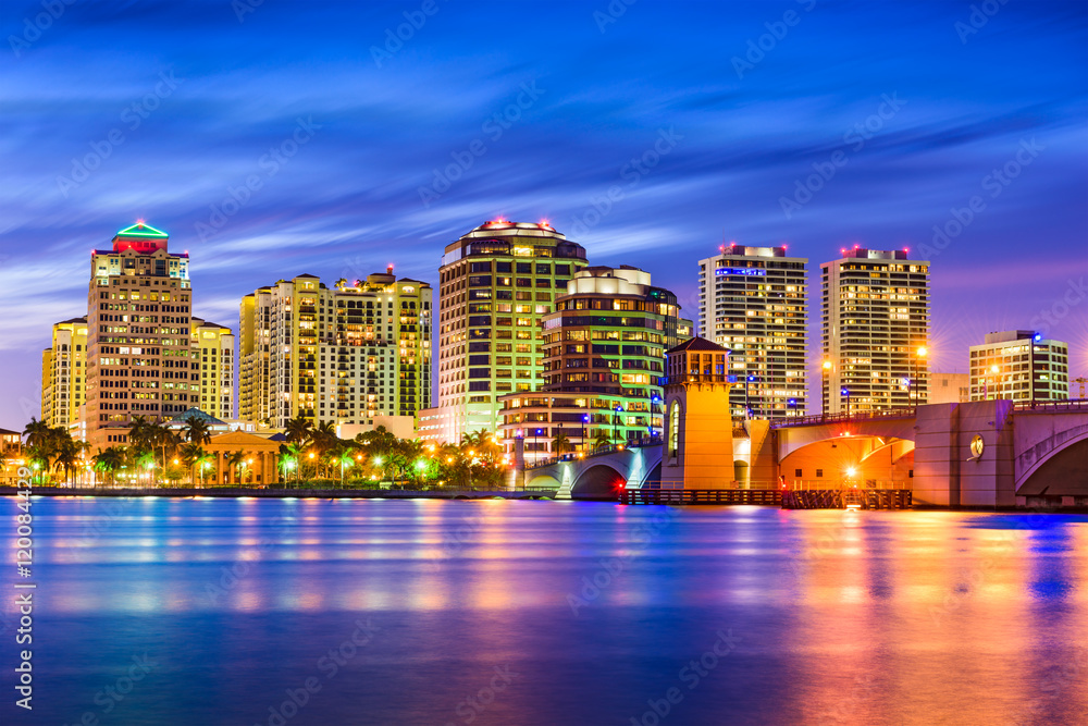 Fototapeta premium West Palm Beach Florida Skyline