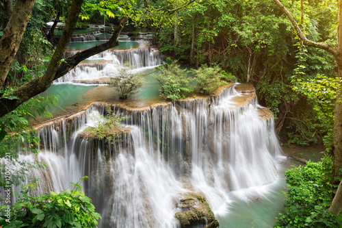 Fototapeta Naklejka Na Ścianę i Meble -  Landscape Huai Mae Kamin waterfall Srinakarin Dam in Kanchanaburi, Thailand.