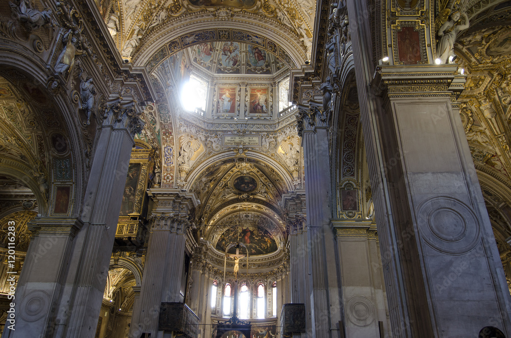 Bergamo Basilica Saint Mary Major inside
