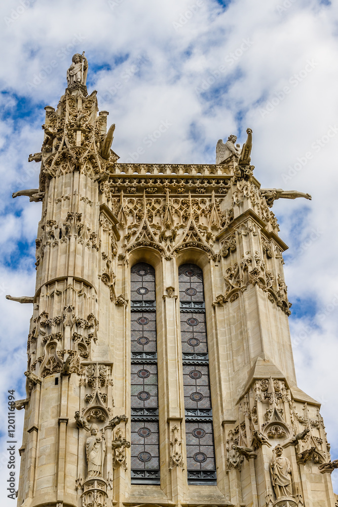 Fototapeta premium Saint-Jacques Tower (Tour Saint-Jacques). Rivoli street, Paris.
