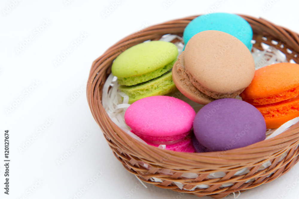 Obraz premium Colorful macaron on white background