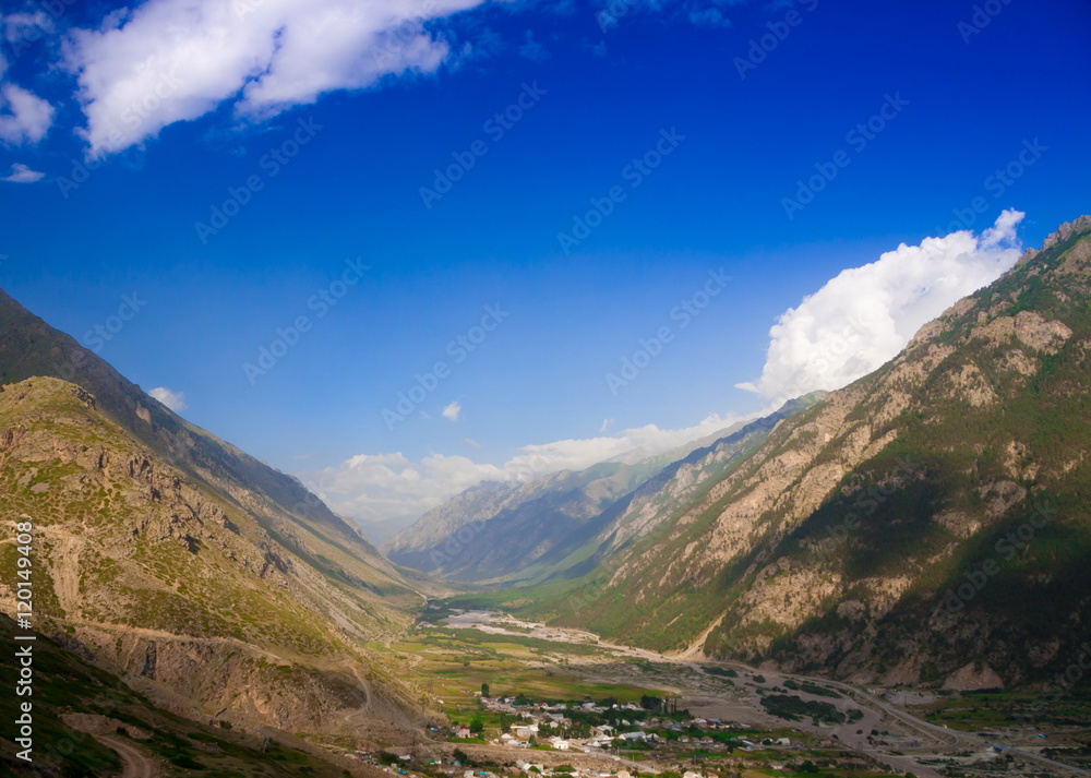 Fototapeta premium Mountain summer. Sunny day. Rocky route