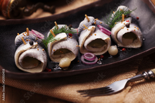 Canvastavla Rolled herring in vinegar, served with onions and pickles.