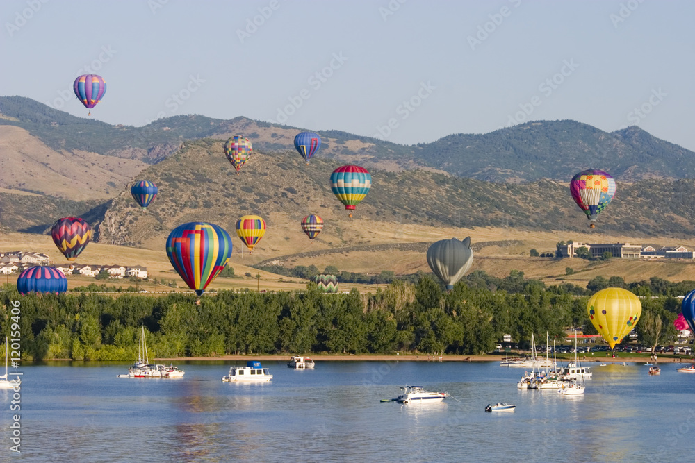 Fototapeta premium Summer Flight