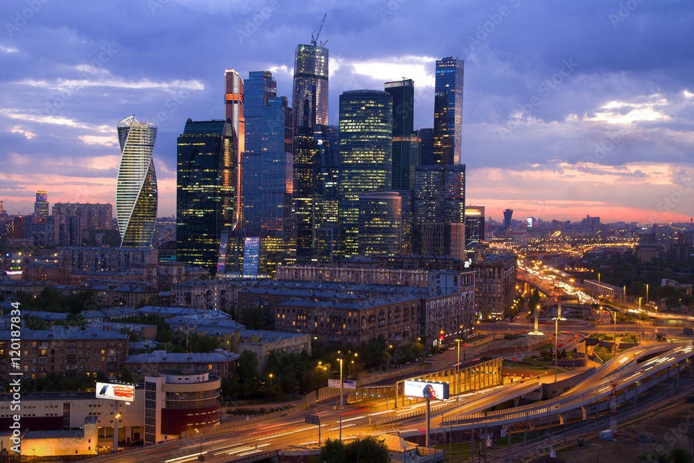 Fototapeta premium The view of the city from a tall building