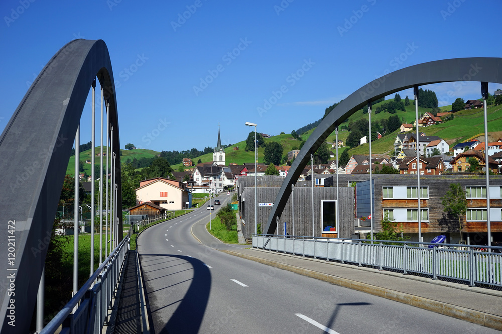 Obraz premium Metal bridge and road