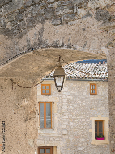 Fototapeta Naklejka Na Ścianę i Meble -  Lanterne, Ouveillan