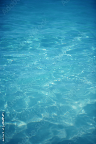 Aqua Background © bartsadowski
