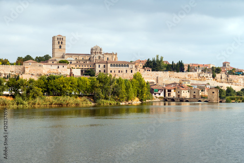 Zamora and Douro river
