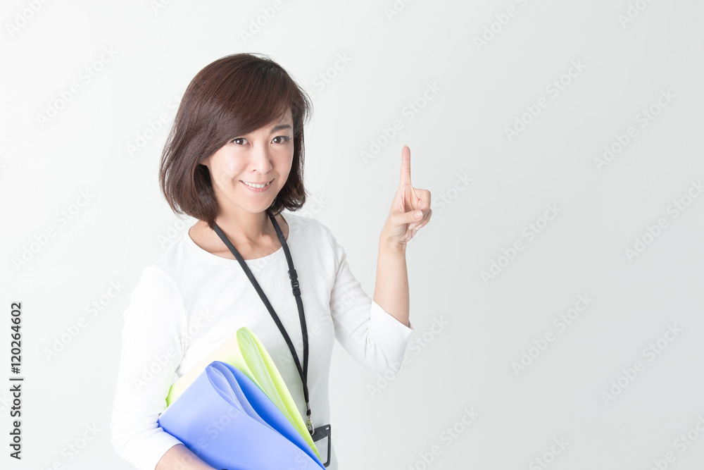 OLポートレート・ミドル女性白バック OLポートレート・ミドル女性白バック