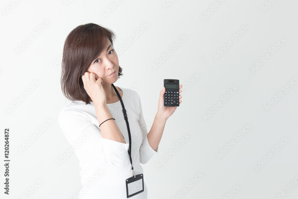 OLポートレート・ミドル女性白バック