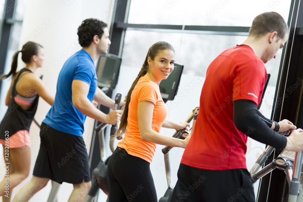 Fototapeta premium People in the gym