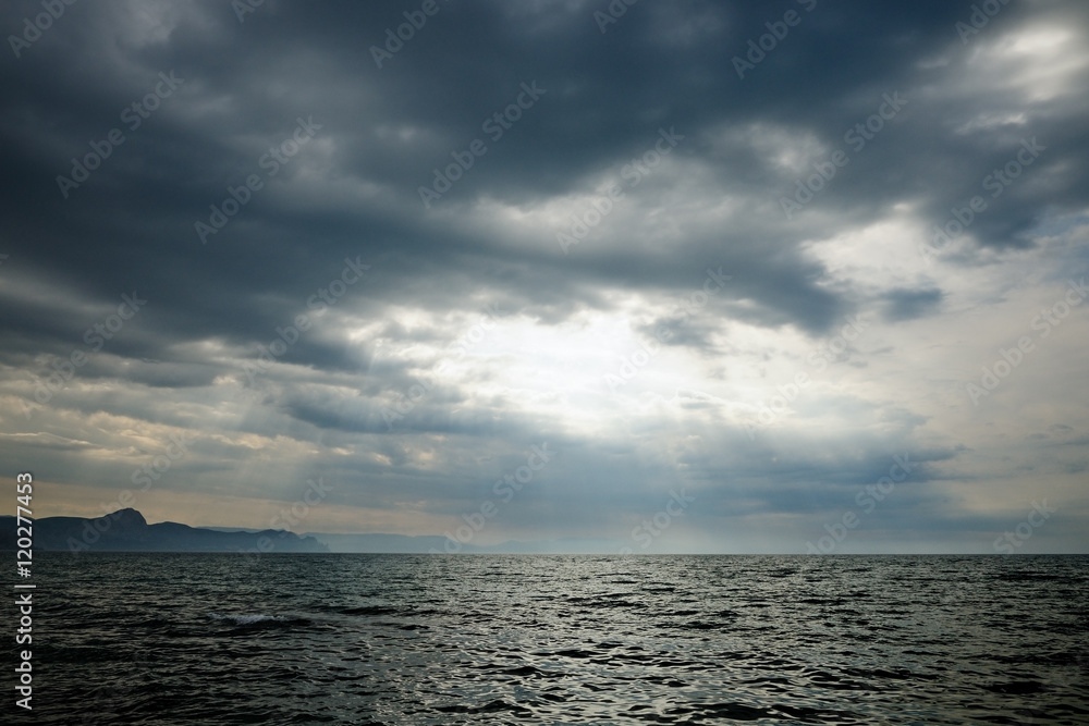 Fototapeta premium Storm clouds over sea