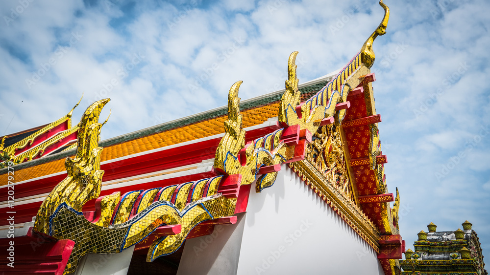Thai roof art architecture in Wat Phra Chetupon Vimolmangklararm (Wat Pho) temple in Thailand. Thai roof art architecture in Wat Phra Chetupon Vimolmangklararm (Wat Pho) temple in Thailand.