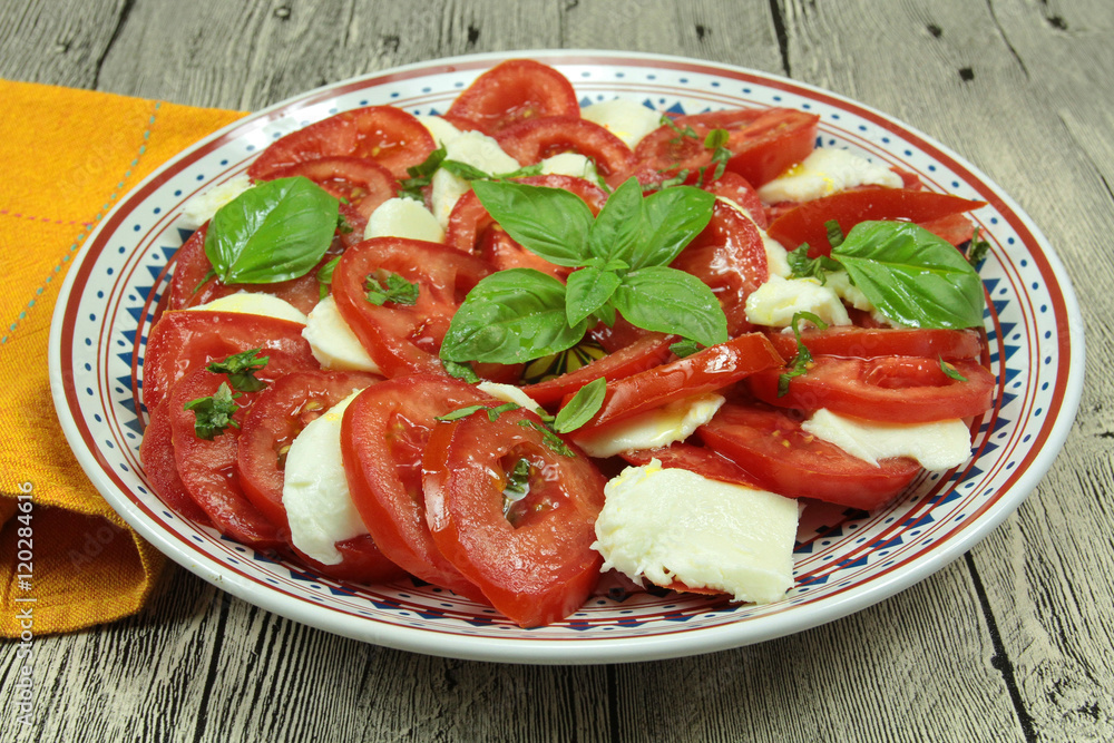 tomate/mozzarella 09092016 tomate/mozzarella 09092016