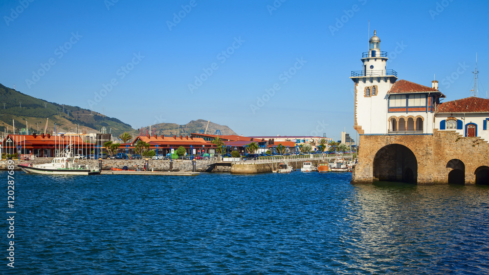port view in the city of getxo