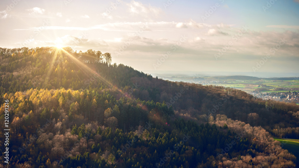 Obraz premium Sonnenuntergang im Gebirge schwäbische Alb