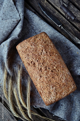 Tableau sur toile Homemade wholemeal loaf bread