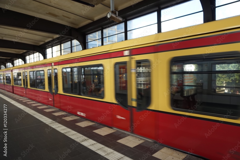 Obraz premium S Bahn Berlin 