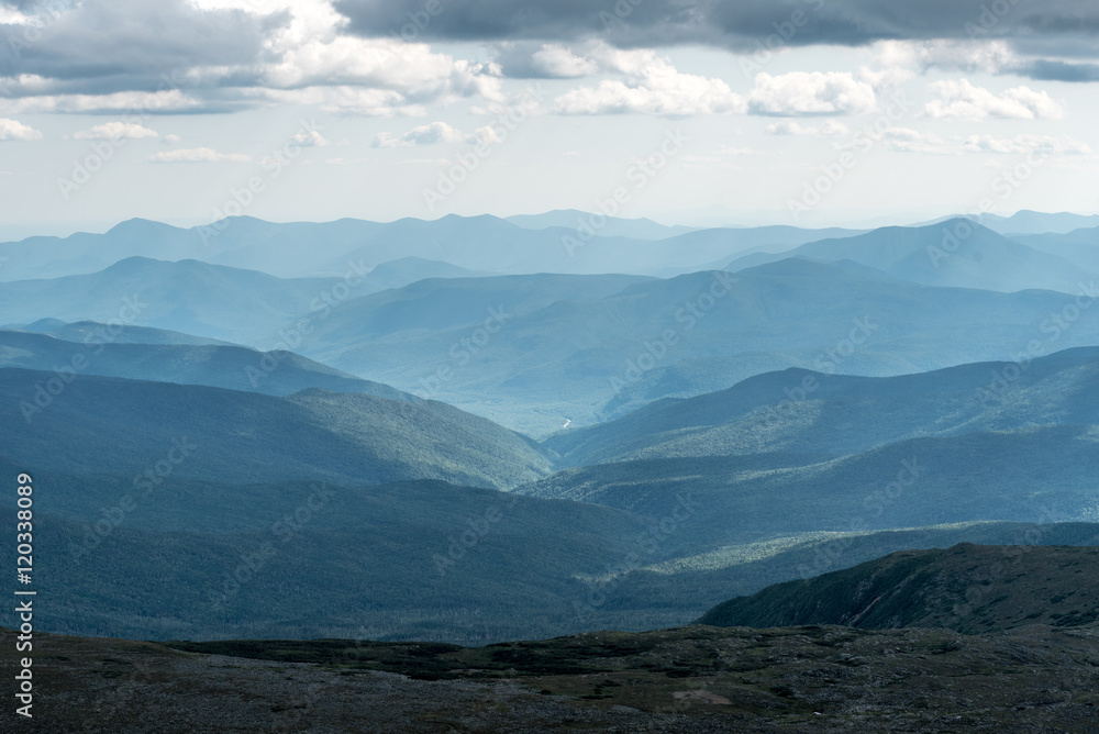 Fototapeta premium View from Mount Washington in New Hampshire