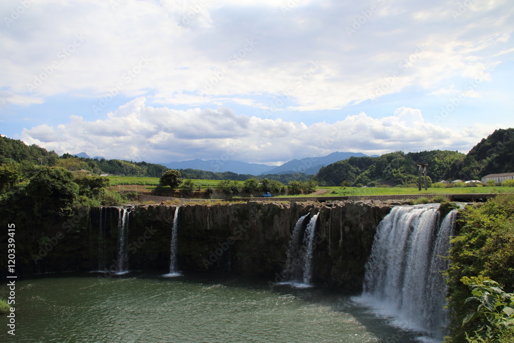 Fototapeta premium 原尻の滝