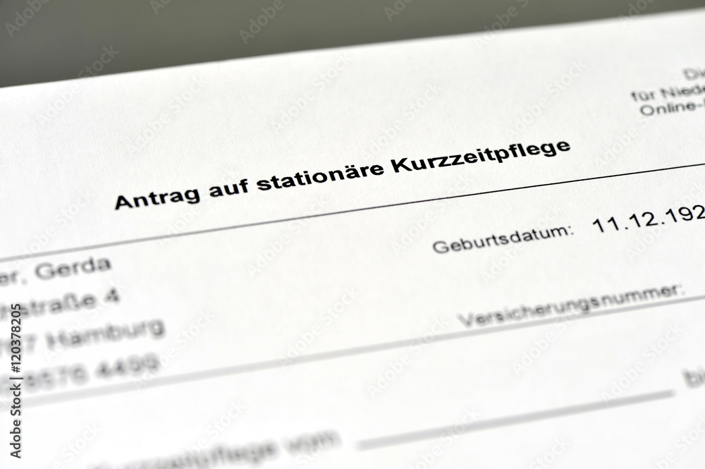 Kurzzeitpflege, stationär, Antrag, Formular, Unschärfe, Pflegeversicherung, Demenz, Alzheimer, Pflegeheim, Pflegekosten, Alter Kurzzeitpflege, stationär, Antrag, Formular, Unschärfe, Pflegeversicherung, Demenz, Alzheimer, Pflegeheim, Pflegekosten, Alter
