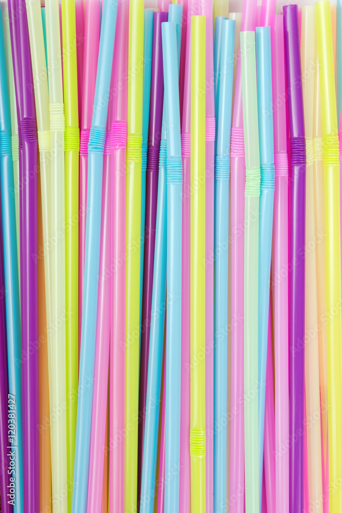 Obraz premium Multi colored plastic drinking straws