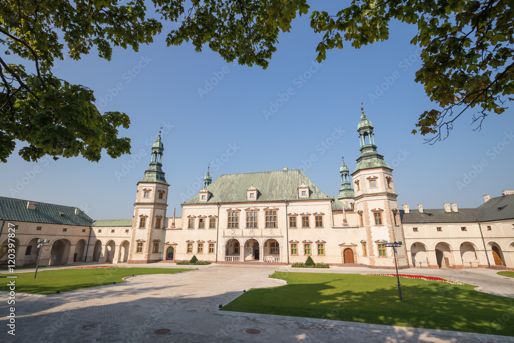 Pałac biskupów w Kielcach
