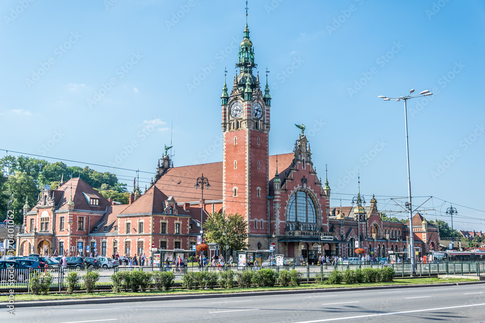 Obraz premium Beautiful historic palace, now railway station with clear blue sky