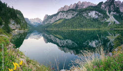 Gosausee Sonnenuntergang mit Dachstein Spiegelung - Salzkammergut 