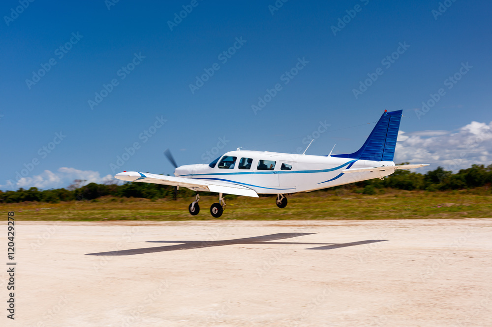 Fototapeta premium Airplane landing