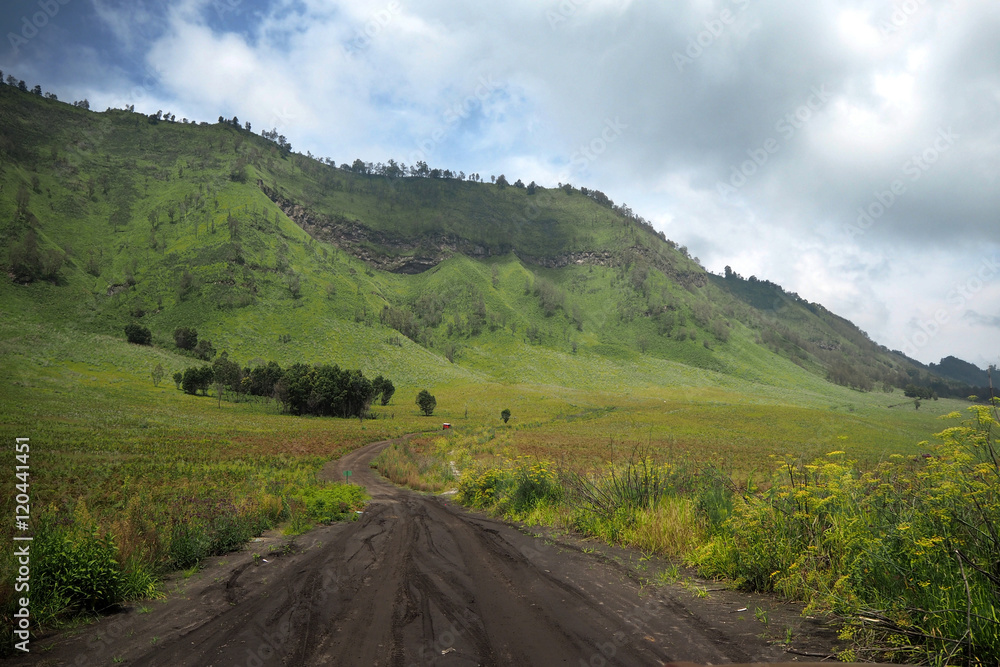 Off road Off road