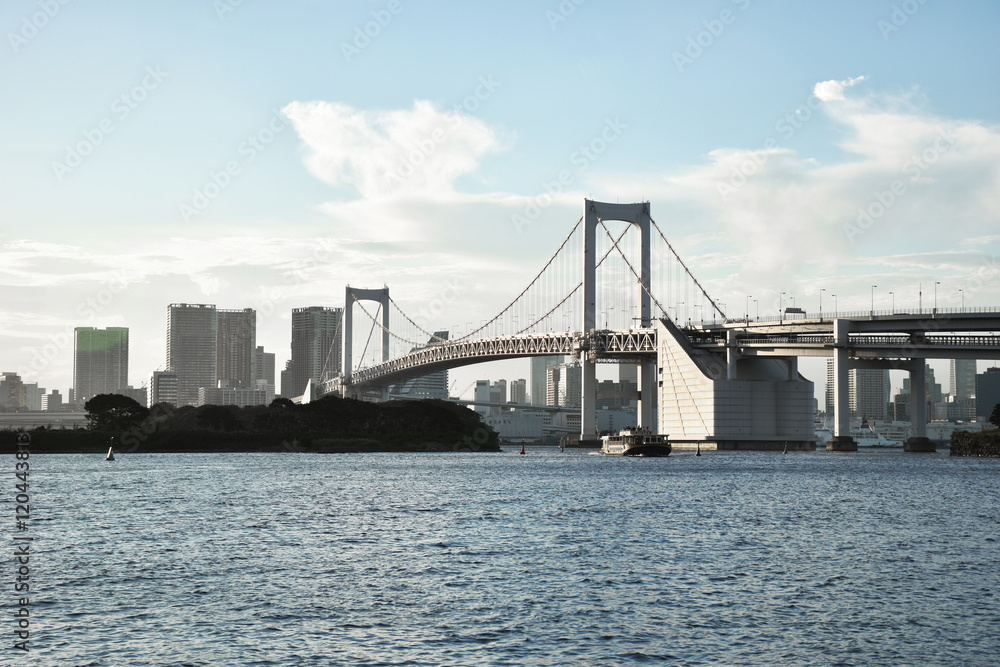 rainbow bridge odaiba tokyo japan