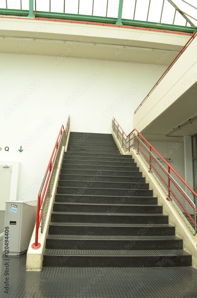 Treppe ins Nichts, Universität Bielefeld, OstWestfalen Treppe ins Nichts, Universität Bielefeld, OstWestfalen
