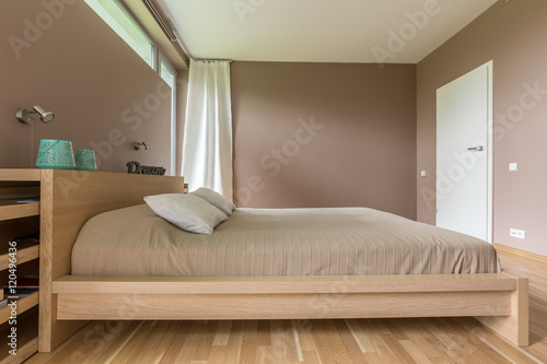 Bedroom in light shades of brown